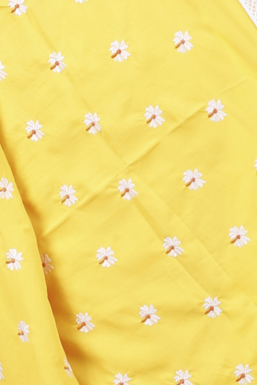 Yellow White Pure Cotton LalPori Hand Loom Saree (1253)